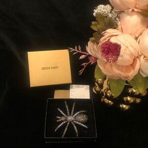 NIB Heidi Daus Black & Gold Swarovski Crystal Spider Brooch